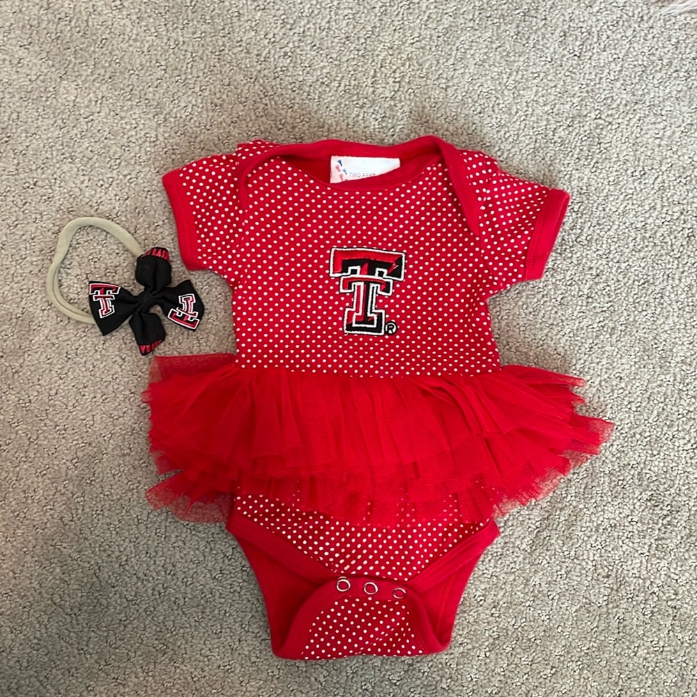 TEXAS TECH onesie with tutu girls NEWBORN comes with TEXAS TECH bow